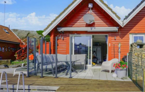 Nice Home In Søgne With Ethernet Internet